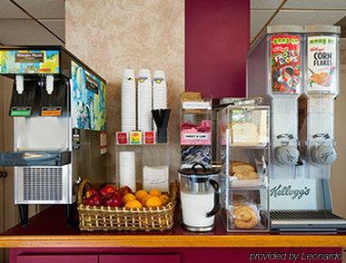 デイズ イン バイ ウィンダム リッチバーグ Richburg エクステリア 写真